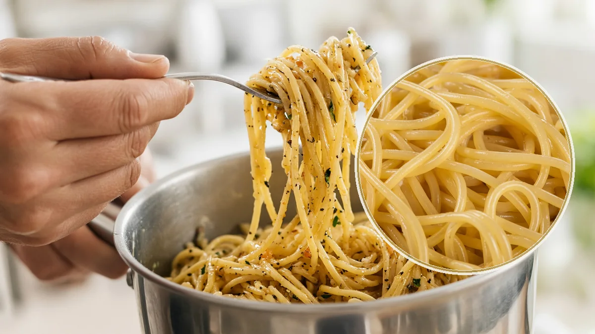 Pasta cocida en un contexto alimentario cotidiano